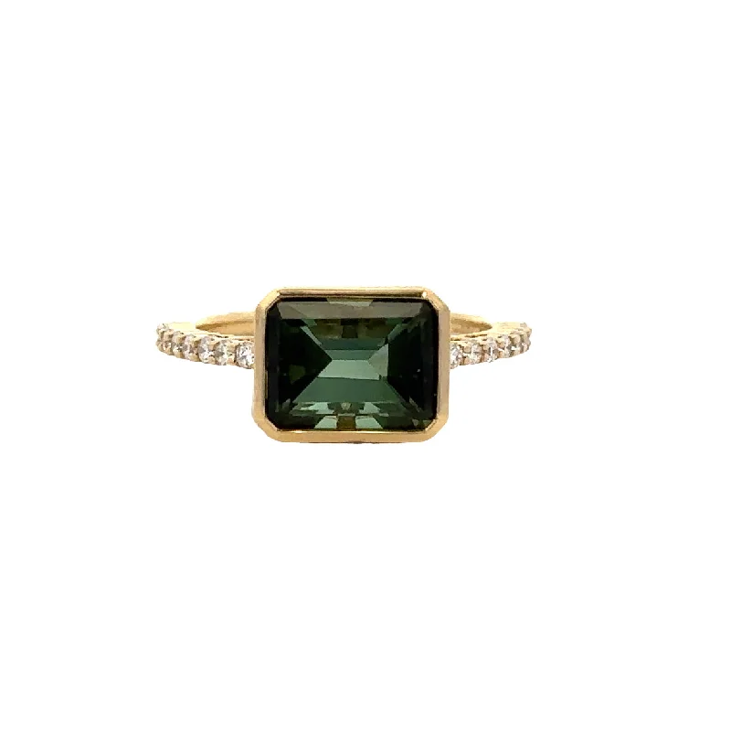 women’s princess-cut sapphire engagement rings-Green Tourmaline and Diamond Ring in Yellow Gold