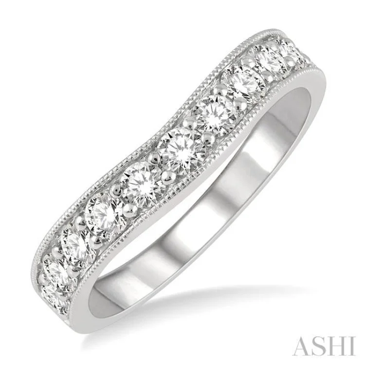 women’s promise rings-3/4 Ctw Arched Round Cut Diamond Wedding Band in 14K White Gold