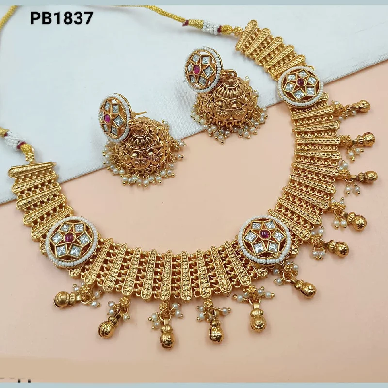 women’s vintage-style gemstone necklaces-Padmawati Bangles Gold Plated Pota Stone And Pearls Necklace Set