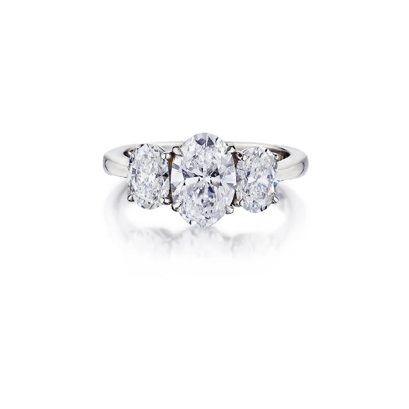 solitaire diamond engagement rings for women-Oval Cut Diamond Ring