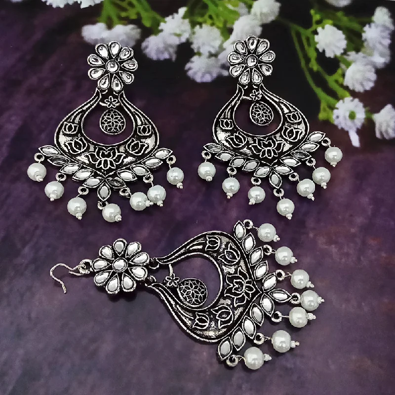 women’s flower stud earrings-Jinu Arts Oxidised Plated Kundan and Beads Earrings with Maang Tikka