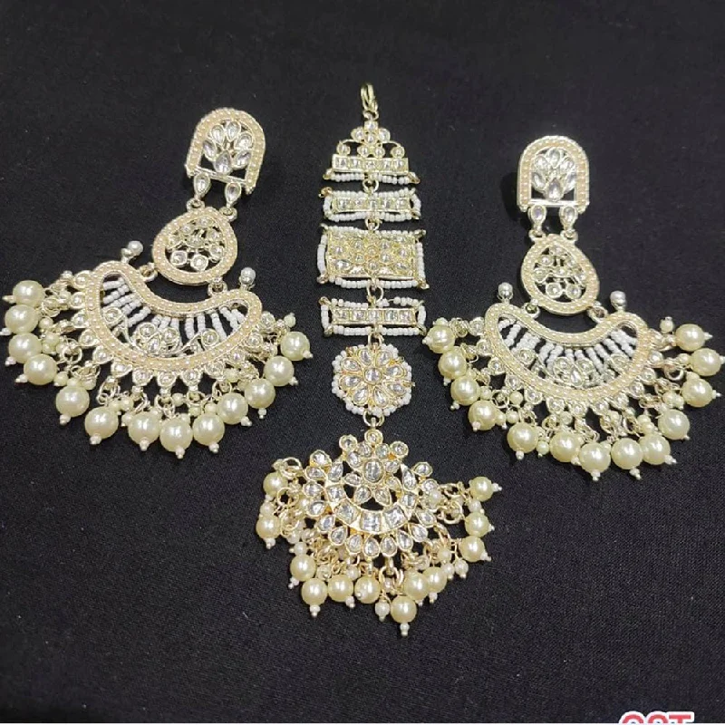 women’s diamond-shaped earrings-Lucentarts Jewellery Gold Plated Kundan & Beads Earrings With Maangtikka