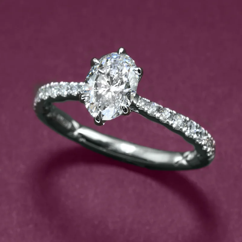 women’s custom wedding engagement rings-Extraordinary Oval Diamond Ring