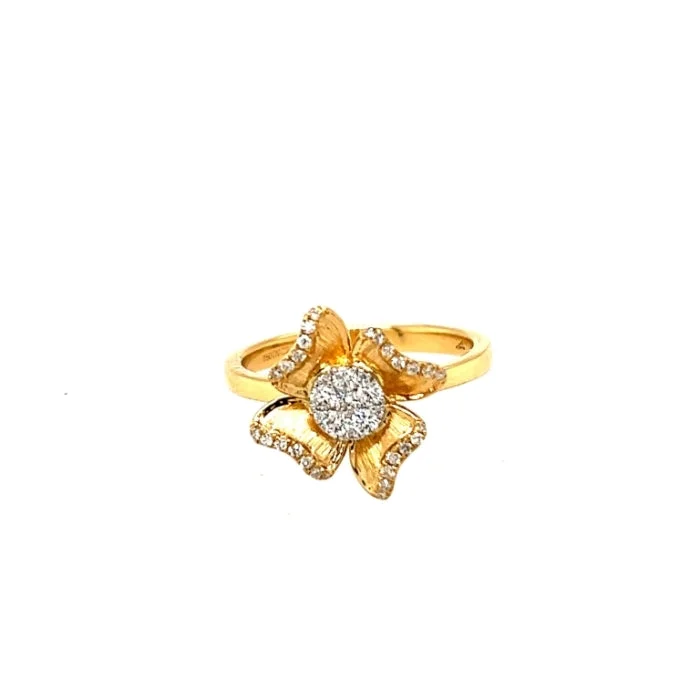 women’s engagement rings with rare diamonds-18K Yellow Gold 0.15ctw Diamond Ring