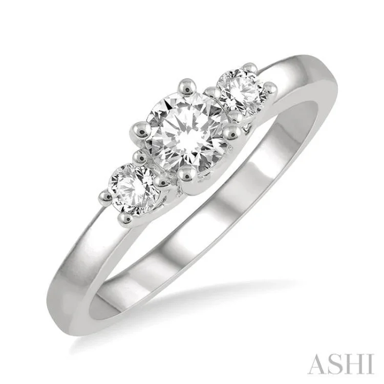 adjustable rings for women-1/2 Ctw Round Cut Diamond Three-Stone Ring in 14K White Gold