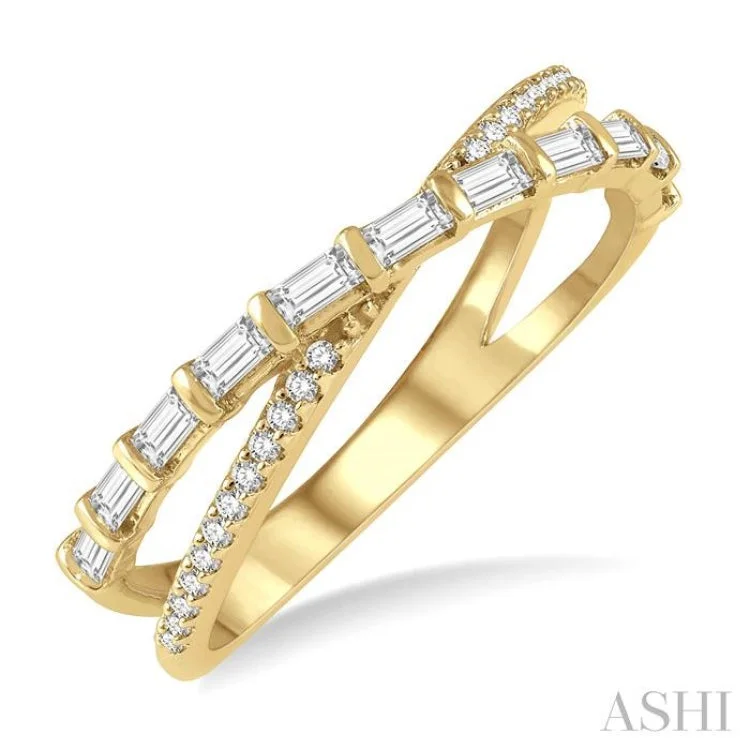 women’s cocktail rings-3/8 Ctw Wide Split Cross Over Baguette and Round Cut Diamond Fashion Ring in 14K Yellow Gold