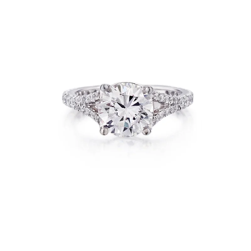 women’s large diamond engagement rings-Round Brilliant Cut Diamond Ring