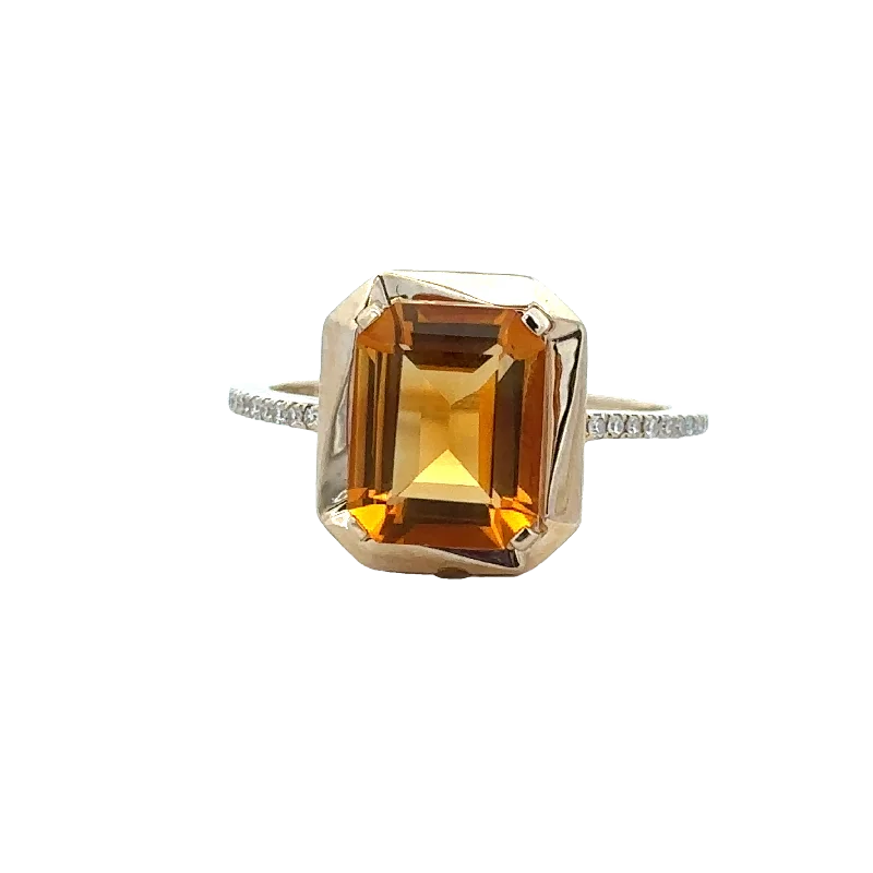 women’s engagement rings with rare diamonds-Citrine and Diamond Ring in Yellow Gold